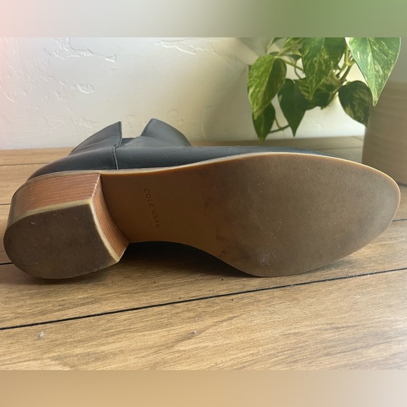 Cole Haan Abott Women’s Size 10 Black Leather Comfortable Chic Versatile Booties - Picture 8 of 16